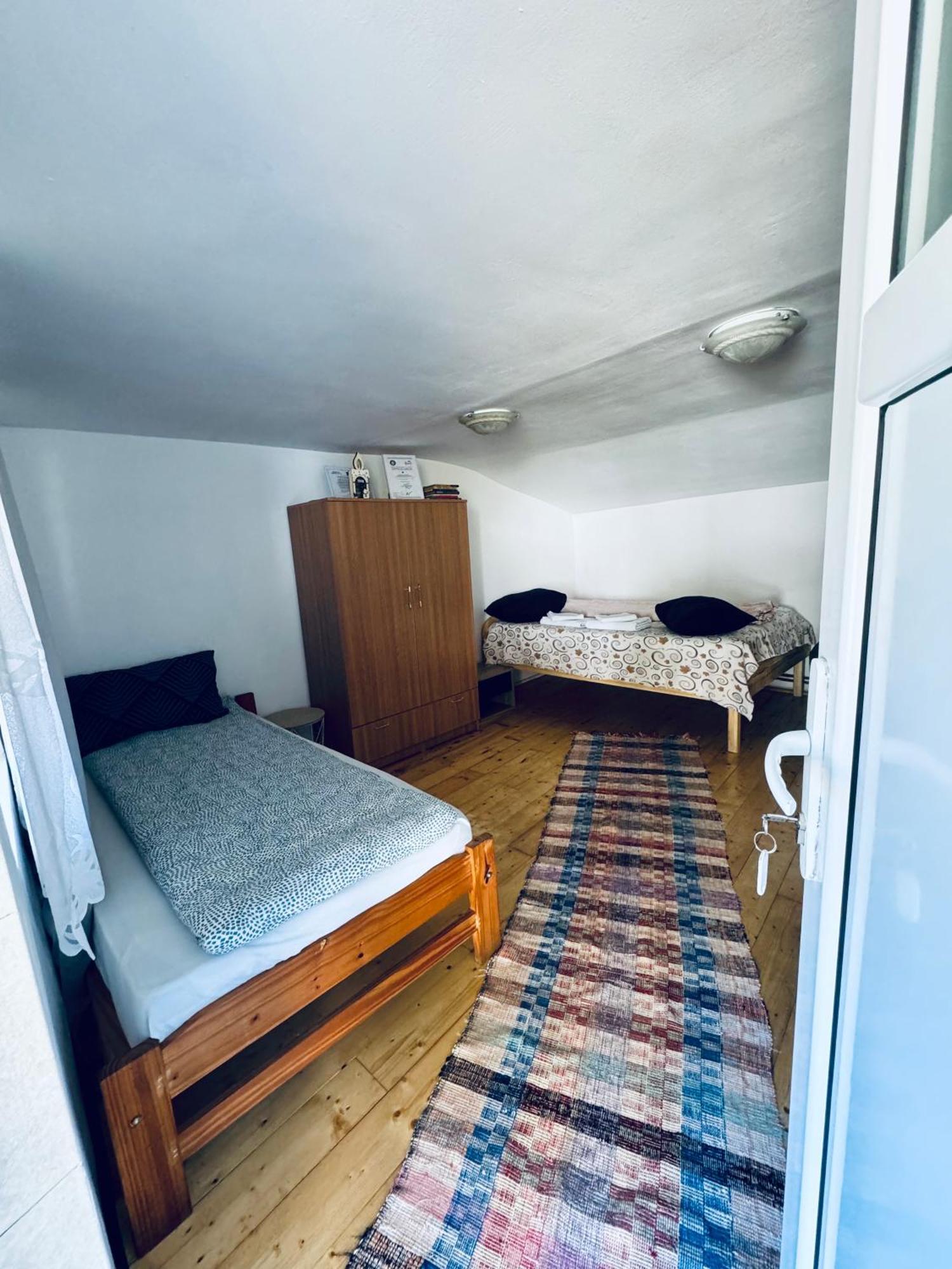 Acasa In Bicaz-Chei - Camere De Inchiriat Cheile Bicazului Eksteriør bilde