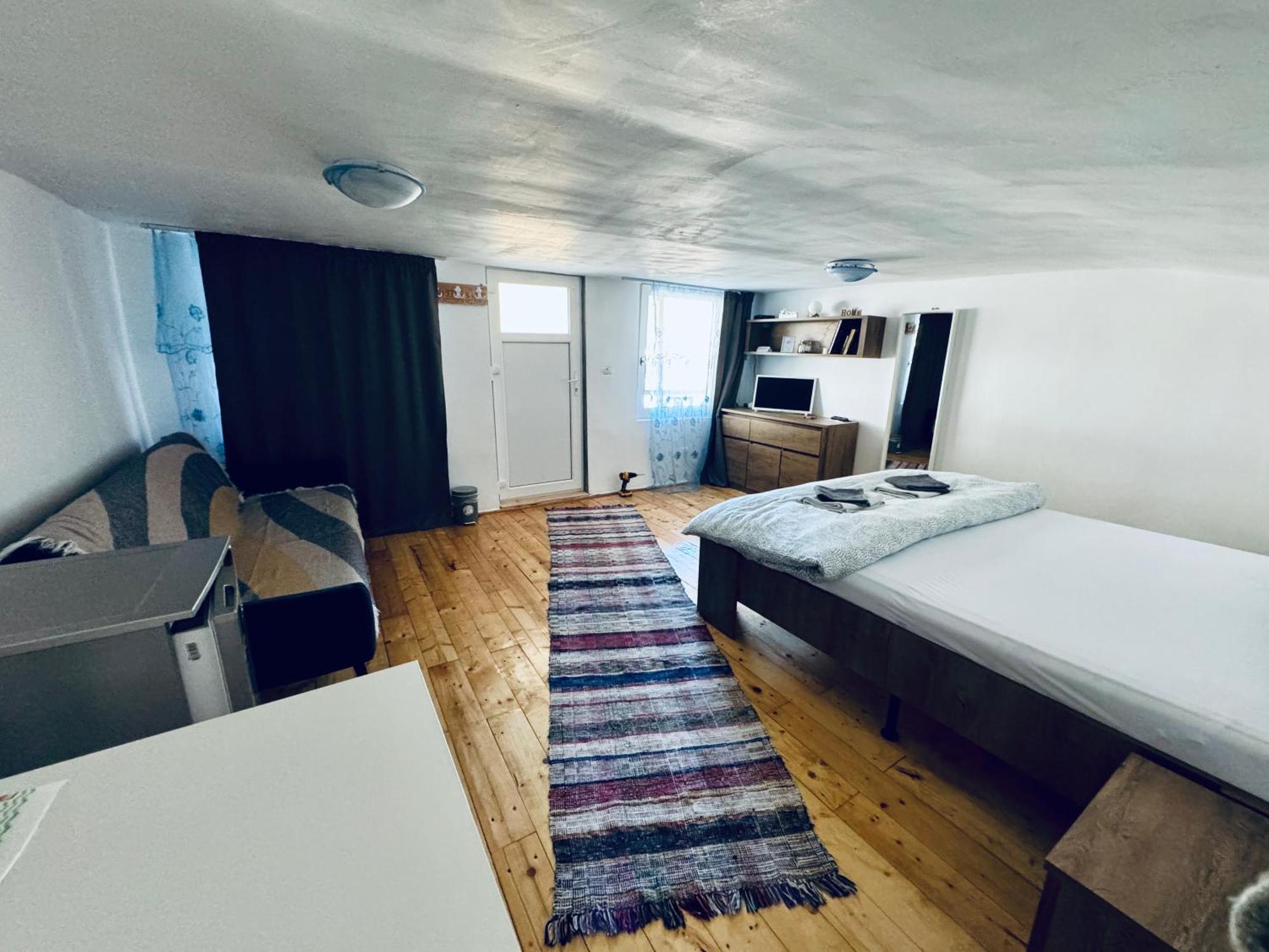Acasa In Bicaz-Chei - Camere De Inchiriat Cheile Bicazului Eksteriør bilde